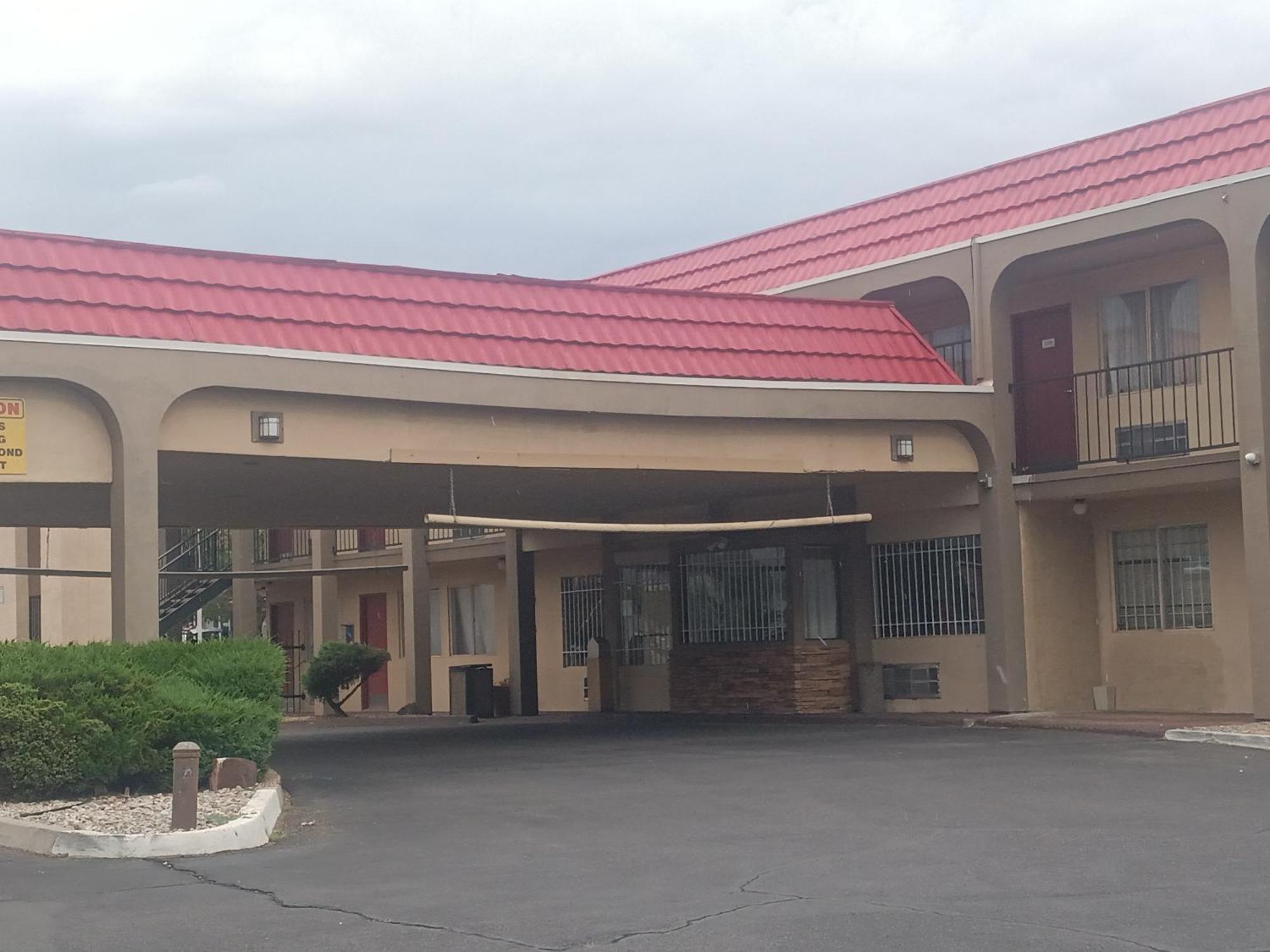 Tree Inn & Suites Albuquerque Exterior foto